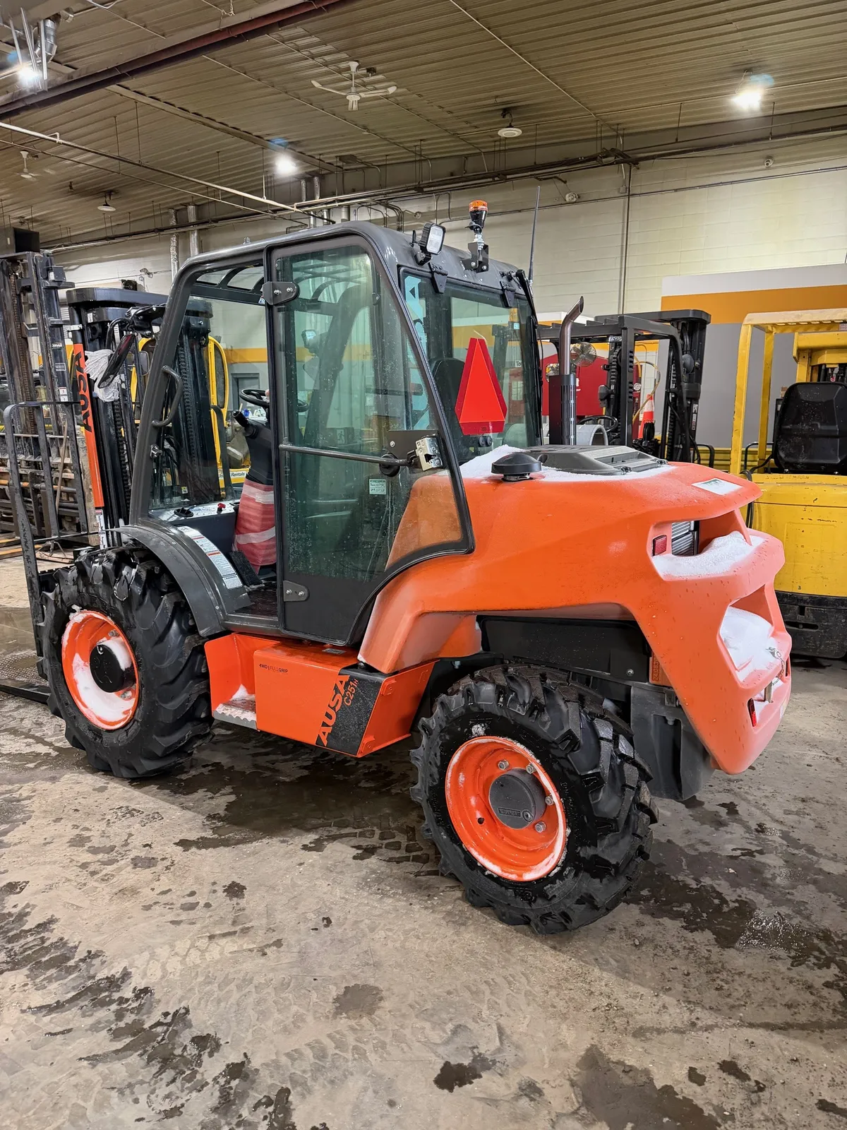 2026 AUSA C251HX4 — view 2