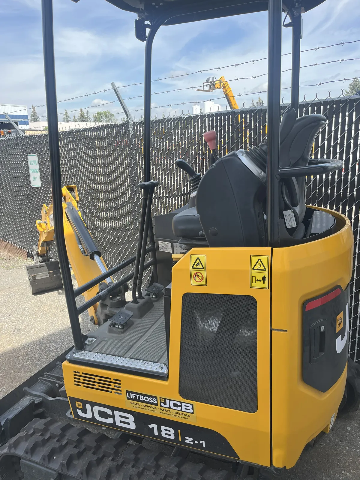 2025 JCB 18Z-1 — view 2