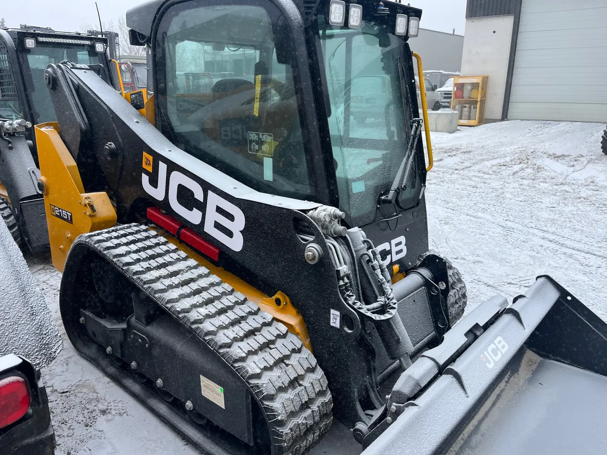 2026 JCB 215T — view 2