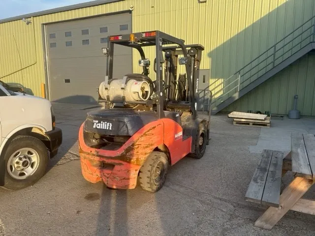 2021 Tailift PFG30-PS — view 3
