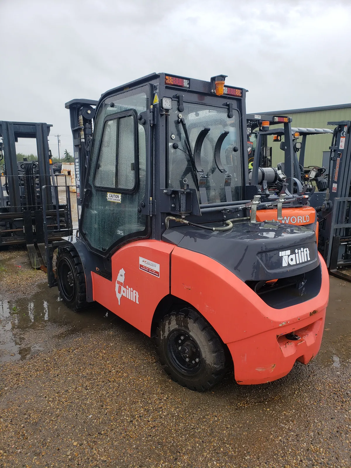 2022 Tailift PFG35-PS Cab for sale at Southern Iron Equipment Lethbridge