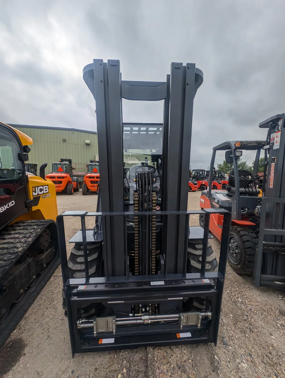 2024 Tailift PFG36SRT Cab — view 3