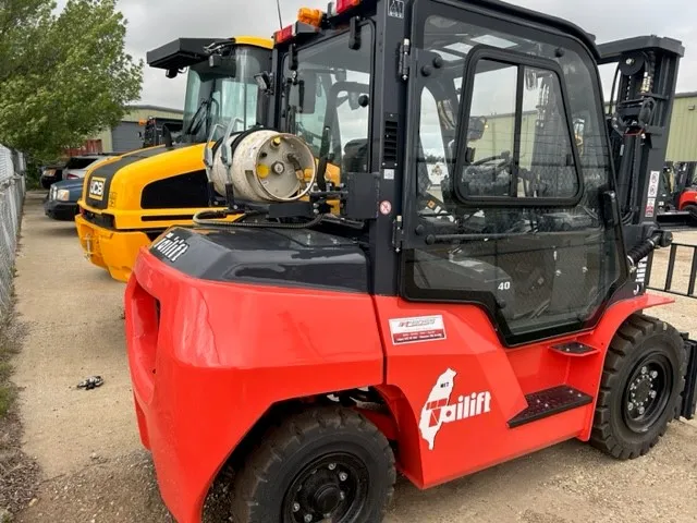 2023 Tailift PFG40-PS Cab — view 3